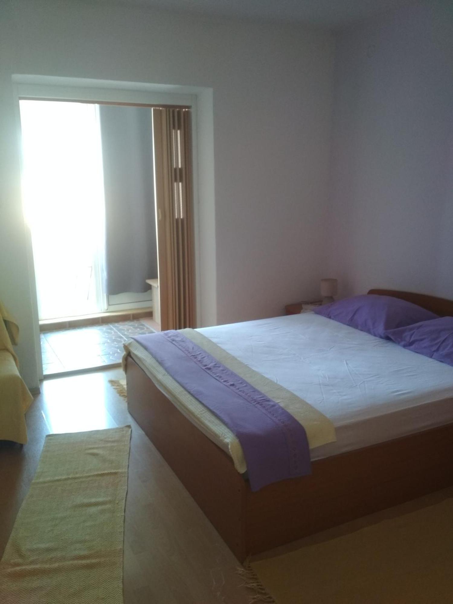 Apartmani Carevic Baška Voda Exterior foto