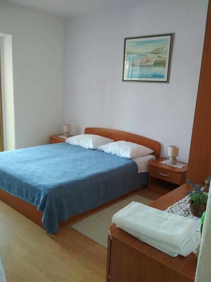 Apartmani Carevic Baška Voda Exterior foto